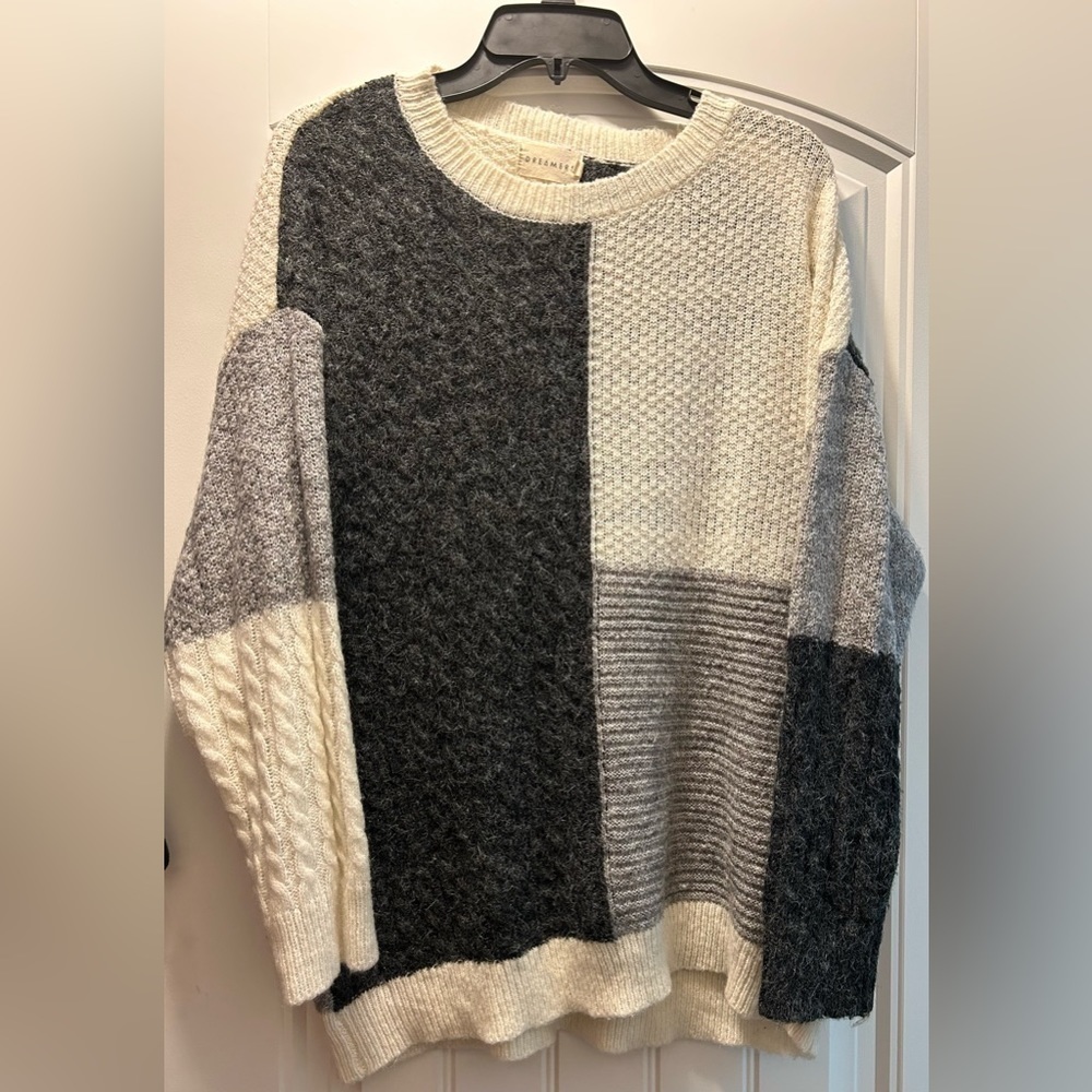 Women’s sweater